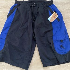 Kayak men’s swimmer trunks, shorts size large, new with tags.